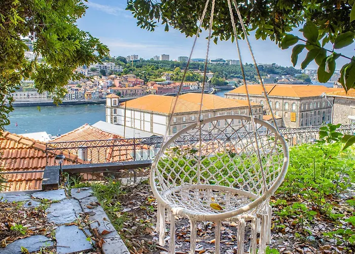 View Glamping Luxe tent Porto