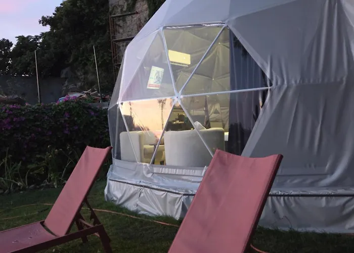 View Glamping Luxe tent Porto